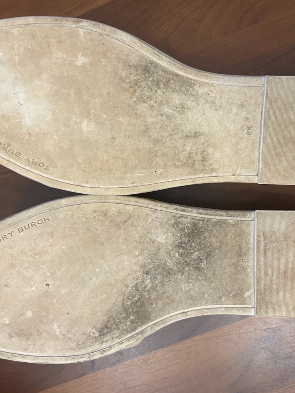 Tori Burch DOUBLE T SPORT SLIDE in light cream / gold - Picture 7 of 7